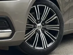 2022 Volvo S60 B4 Zhiyuan Luxury — фото 17