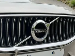 2022 Volvo S60 B4 Zhiyuan Luxury — фото 18