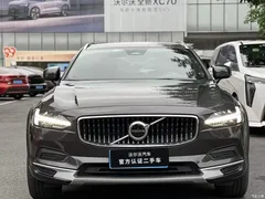 2022 Volvo V90 Cross Country B5 AWD Zhiyuan — фото 2