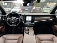2022 Volvo V90 Cross Country B5 AWD Zhiyuan — фото 8