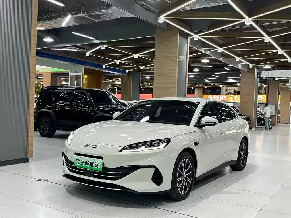 2025 BYD Seal 06 DM-i 120KM