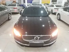 2023 Volvo S90 Hybrid T8 4WD Luxury, чёрный — фото 3