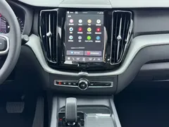 2023 Volvo XC60 4WD Luxury, белый — фото 8