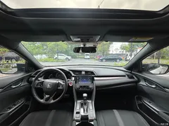 2021 Honda Civic HATCHBACK 220TURBO CVT cool control, белый — фото 12