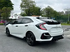 2021 Honda Civic HATCHBACK 220TURBO CVT cool control, белый — фото 24