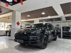 2022 Porsche Cayenne 3.0T Platinum, чёрный — фото 1