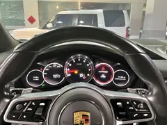 2022 Porsche Cayenne 3.0T Platinum, чёрный — фото 8