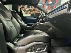 2022 Porsche Cayenne 3.0T Platinum, чёрный — фото 11