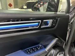 2022 Porsche Cayenne 3.0T Platinum, чёрный — фото 12