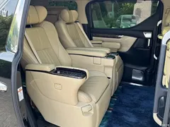 2020 Toyota Vellfire Hybrid 2.5L HV Premium, чёрный — фото 12