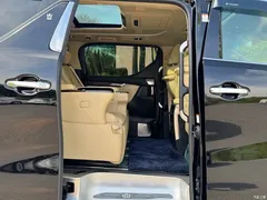 2020 Toyota Vellfire Hybrid 2.5L HV Premium, чёрный — фото 13
