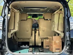 2020 Toyota Vellfire Hybrid 2.5L HV Premium, чёрный — фото 15