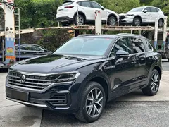 2020 Volkswagen Touareg 3.0TSI VI, чёрный — фото 1