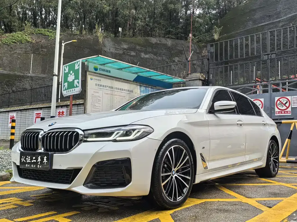 2022 BMW 5 Series 530Li M Sport Package