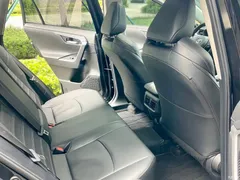 2022 Toyota Wildlander 2.0L CVT 2WD Luxury, чёрный — фото 9