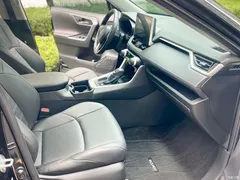 2022 Toyota Wildlander 2.0L CVT 2WD Luxury, чёрный — фото 16