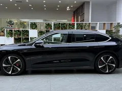 2022 Nio ET7 100kWh First Edition, синий — фото 3