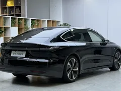 2022 Nio ET7 100kWh First Edition, синий — фото 11