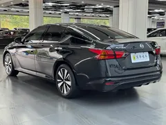 2021 Nissan Teana 2.0L XL Comfort — фото 4