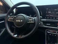 2021 Kia KX3 proud 1.5L CVT trend, белый — фото 12