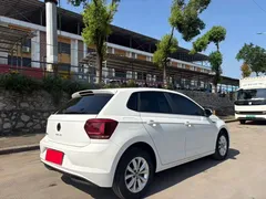 2021 Volkswagen Polo Plus 1.5L AT Colorful Tech, белый — фото 9