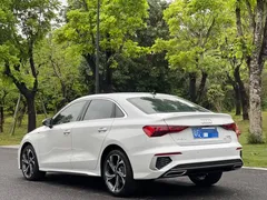 2022 Audi A3L Limousine 35 TFSI Fashion Sport, белый — фото 7