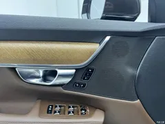 2021 Volvo S90 B5 Zhiyi Luxury, чёрный — фото 14