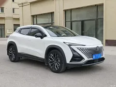 2022 Changan UNI-T 1.5T Premium Type, белый — фото 3