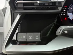 2023 Audi A3L Limousine 35 TFSI Fashion Sport, белый — фото 17