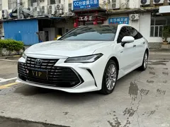 2023 Toyota Avalon Hybrid 2.5L XLE Premium — фото 1