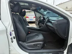 2023 Toyota Avalon Hybrid 2.5L XLE Premium — фото 10