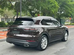 2021 Porsche Cayenne 2.0T — фото 7