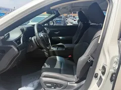 2022 Lexus ES 300h, белый — фото 5