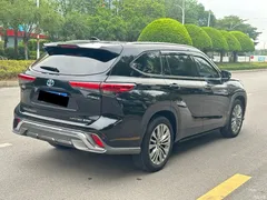 2022 Toyota Highlander Hybrid 2.5L 4WD Supreme 7-seater — фото 6