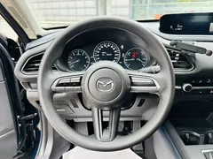 2021 Mazda CX-30 2.0L MT, синий — фото 13