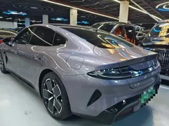 2024 Xiaomi SU7 RWD Standard Founder Edition — фото 14