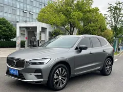 2022 Volvo XC60 4WD Sport — фото 1