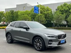 2022 Volvo XC60 4WD Sport — фото 3
