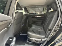 2022 Toyota Highlander Hybrid 2.5L 4WD Premium 7-seater — фото 9