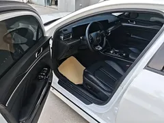 2020 Kia K5 270T CVVD Luxury Tech, белый — фото 12