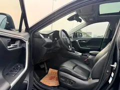 2021 Toyota RAV4 Hybrid 2.5L E-CVT 4WD Elite Plus, чёрный — фото 4