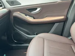 2023 Jetour X90 PLUS 1.6TD DCT 7-seat, белый — фото 15