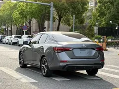 2021 Nissan Sylphy 1.6L XL CVT — фото 16