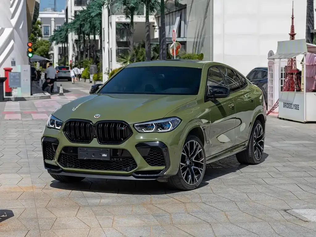 2022 BMW X6 M