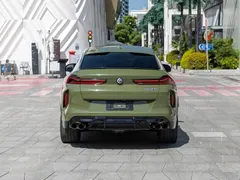 2022 BMW X6 M, зелёный — фото 5