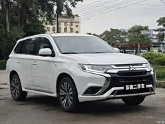 2021 Mitsubishi Outlander 2.0L 2WD Enjoy 5 seats, белый — фото 3