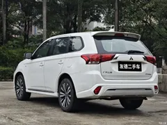 2021 Mitsubishi Outlander 2.0L 2WD Enjoy 5 seats, белый — фото 6