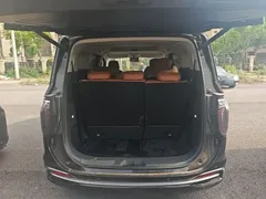 2024 Hongqi HQ9 2.0T 4WD — фото 19