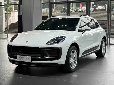 2023 Porsche Macan 2.0T