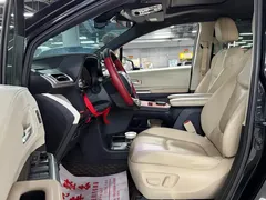 2023 Toyota Granvia 2.5L Hybrid Premium Plus, чёрный — фото 6